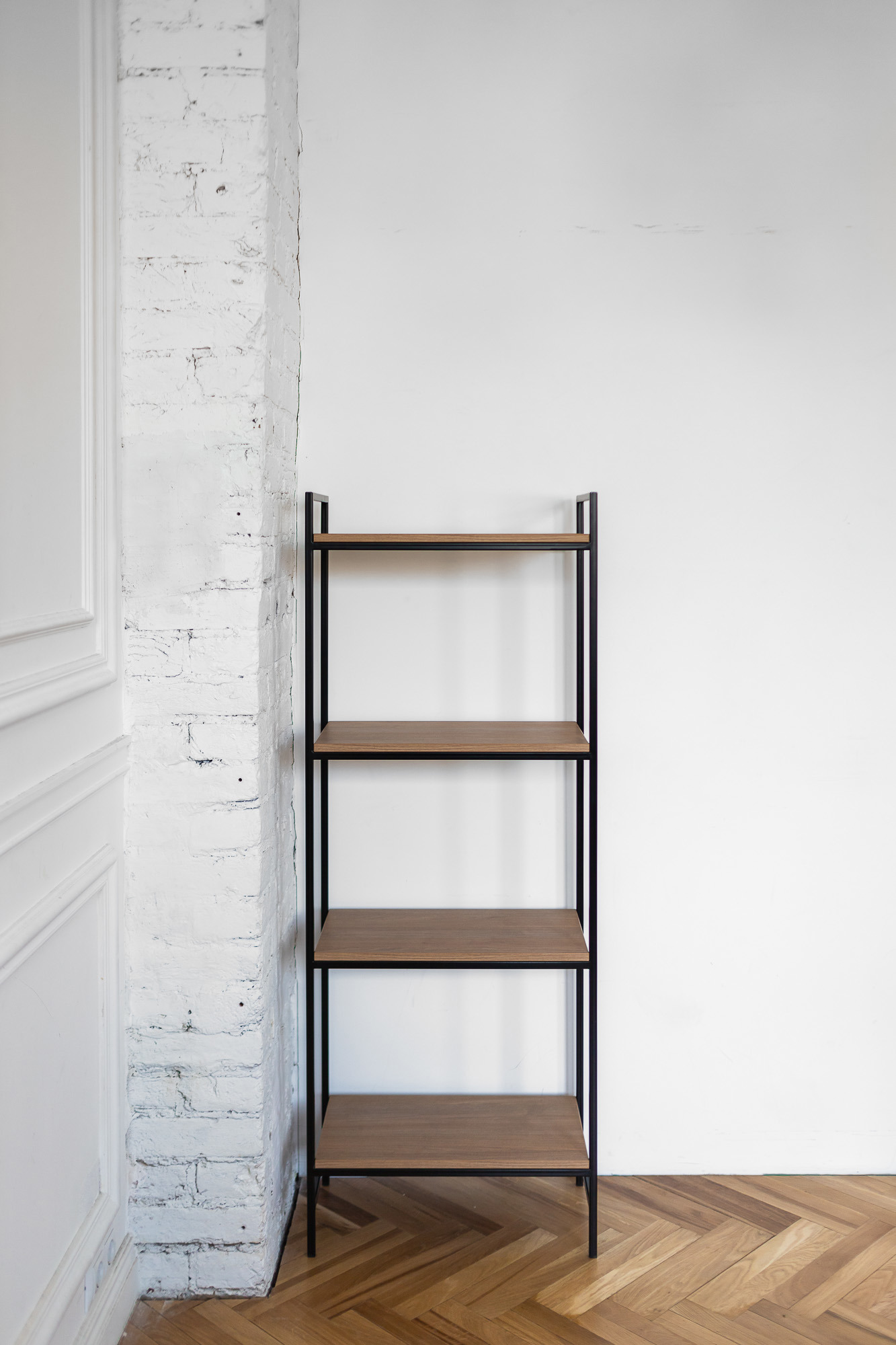 Изображение товара Стеллаж Greenween GW-ALTO-550W-B 4 полки из ЛДСП металл черный современный стиль