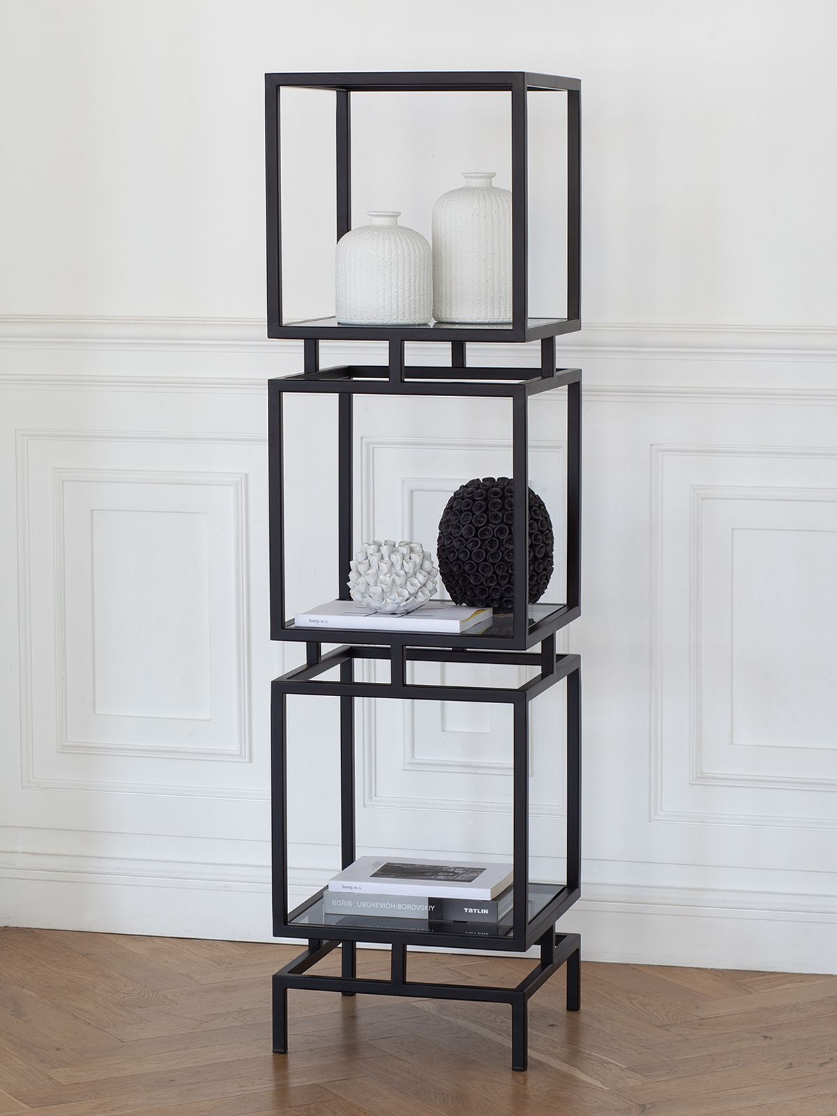 Изображение товара Стеллаж Greenween GW-CUBIC-3-B-G 40x150.5x40 см черный стекло современный дизайн