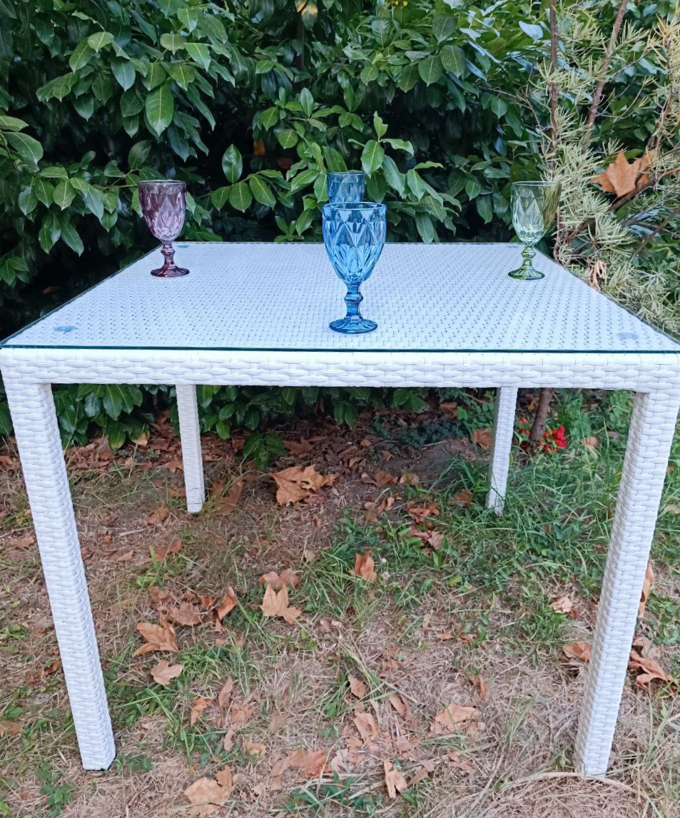 Изображение товара Стол из ротанга Sunset Милан sm-4004 белый 90x90 см