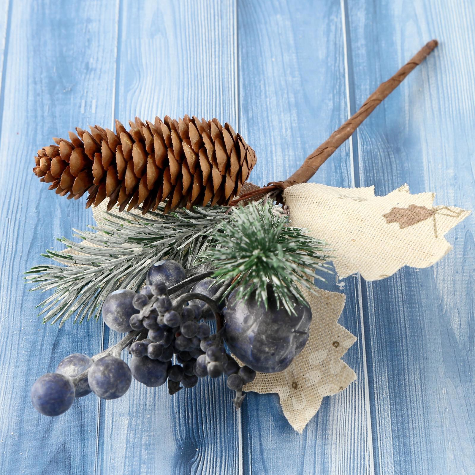 Изображение товара Декоративный предмет Зимнее волшебство 5046936 ФБО ø 18 см с декором