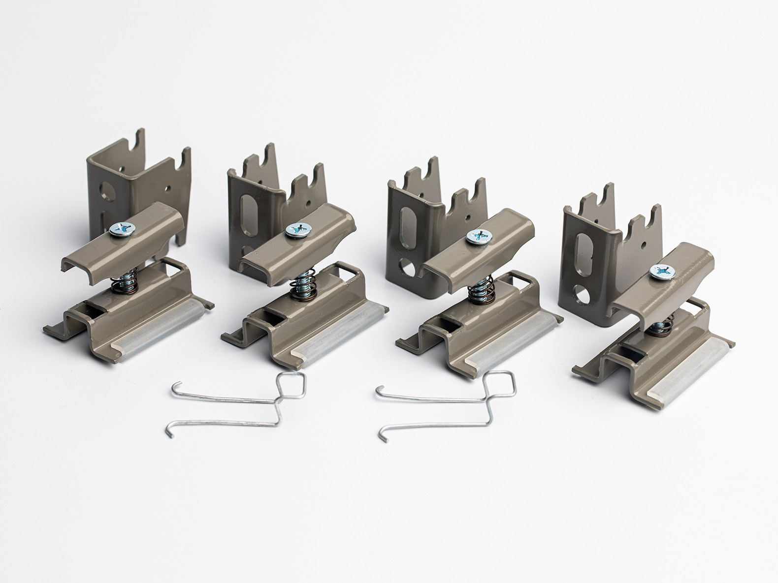 Изображение товара Кронштейн для радиатора Steel Art 4 точки под круглую трубу бесцветный