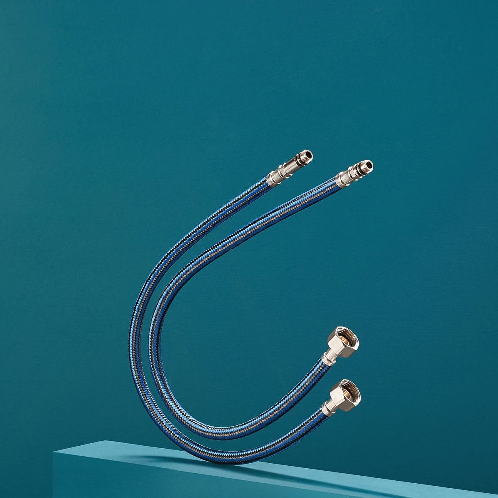 Изображение товара Гибкая подводка для воды РМС 1/2 120 см с наружной и внутренней резьбой