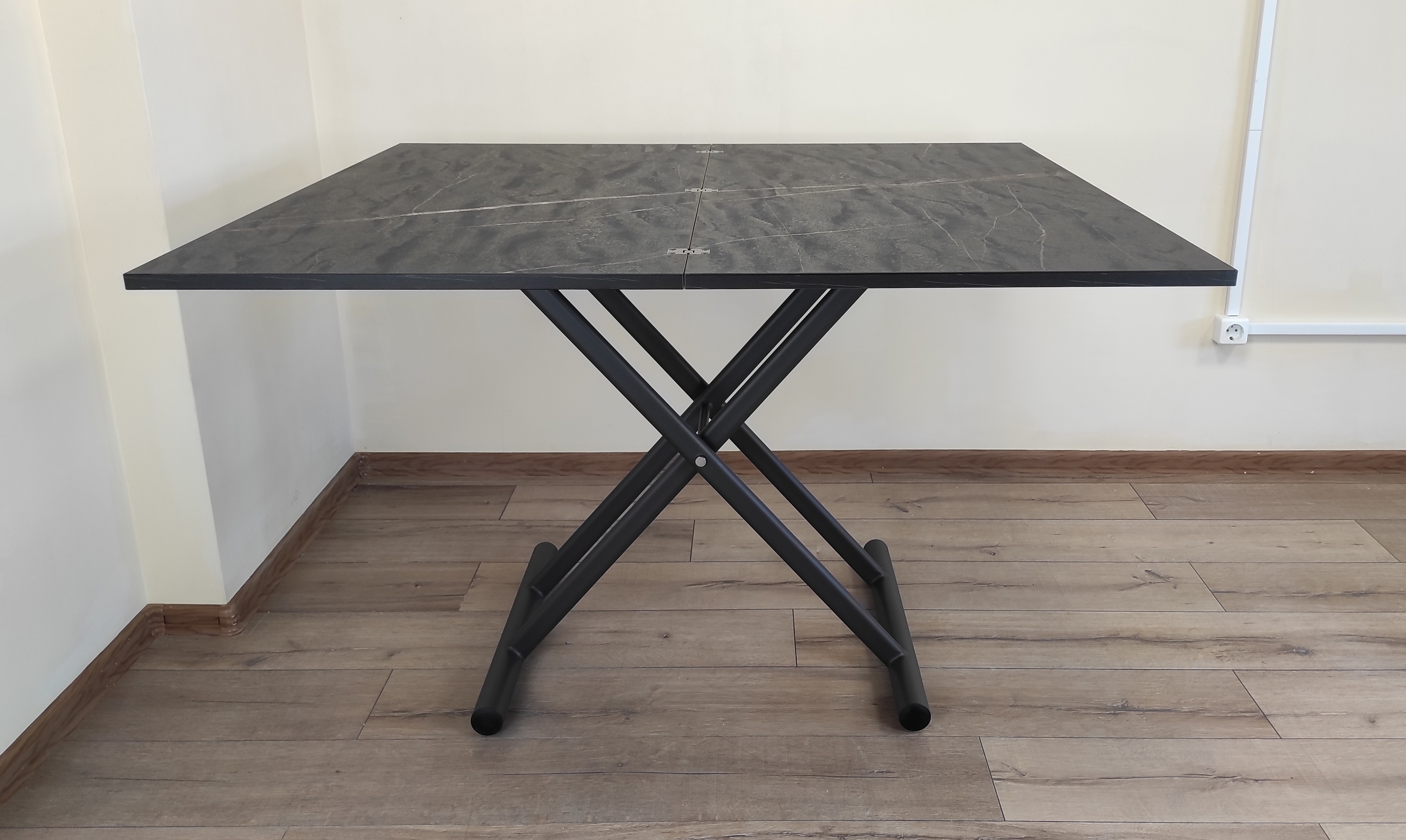 Изображение товара Стол-трансформер Gomlden B2442-3 100x100 см МДФ черный мрамор регулируемый