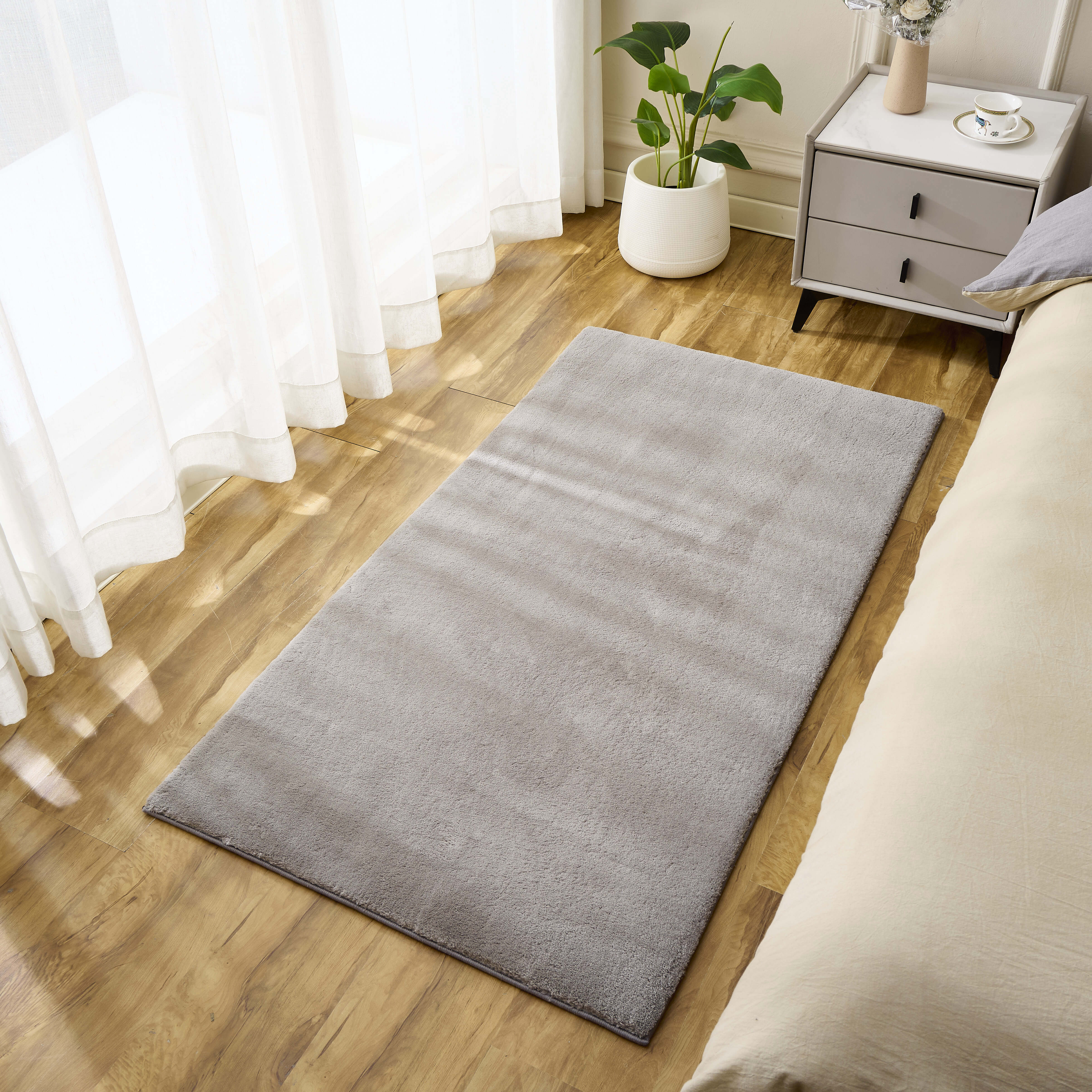 Изображение товара Декоративный ковер Cashmere 80x150 см микрофибра и хлопок серый