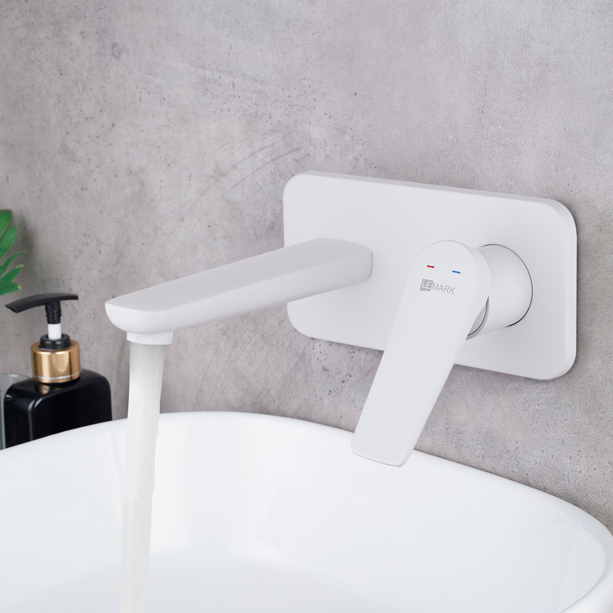 Изображение товара Смеситель Lemark Bronx LM3726MW для раковины встраиваемый цвет белый матовый