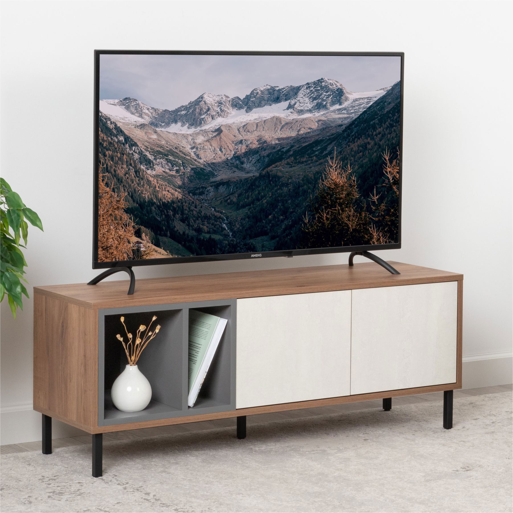 Изображение товара Тумба под телевизор Egregor Купер 115x44.4x35.4 см минимализм Россия