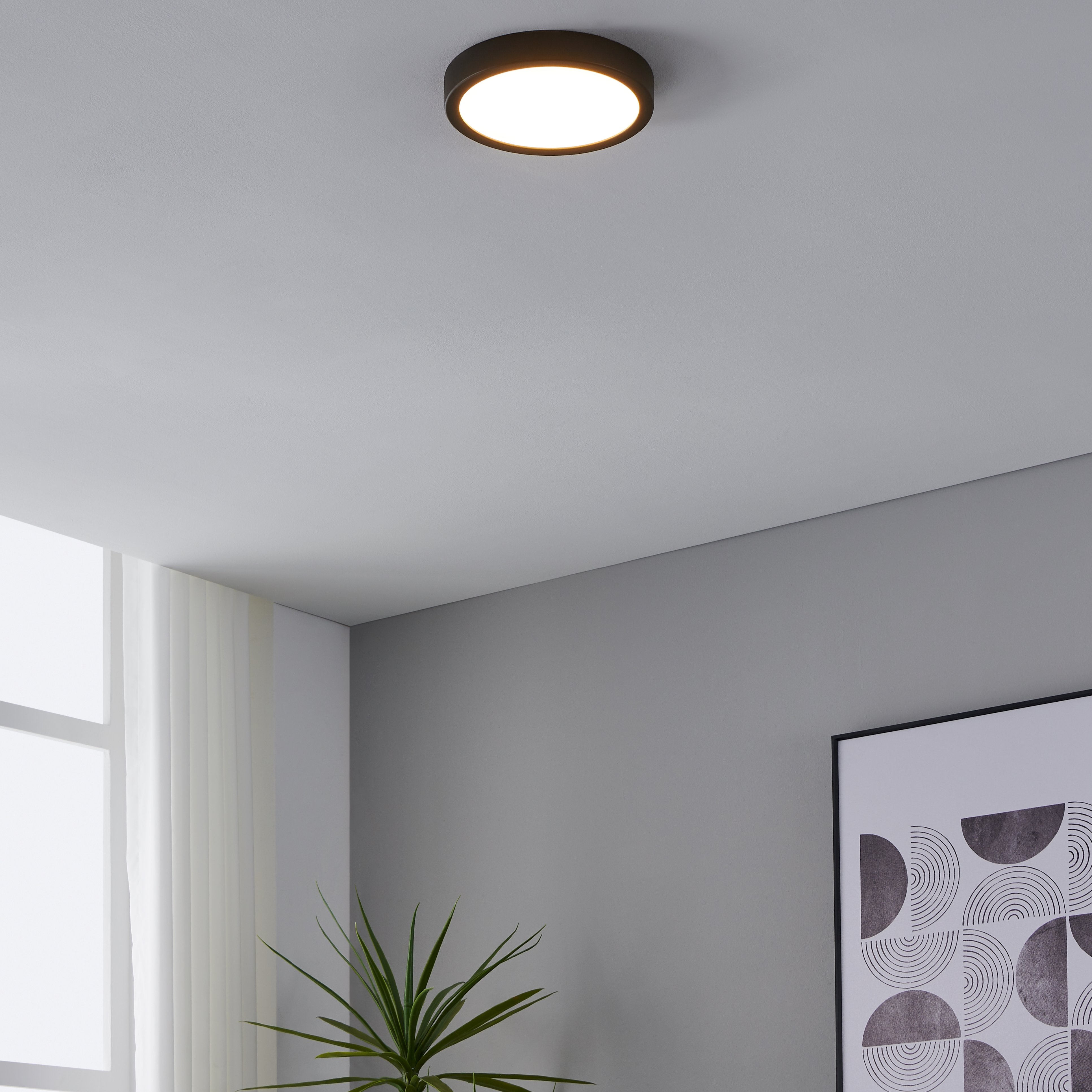 Изображение товара Светильник настенно-потолочный светодиодный EGLO Fueva 5 с датчиком движения