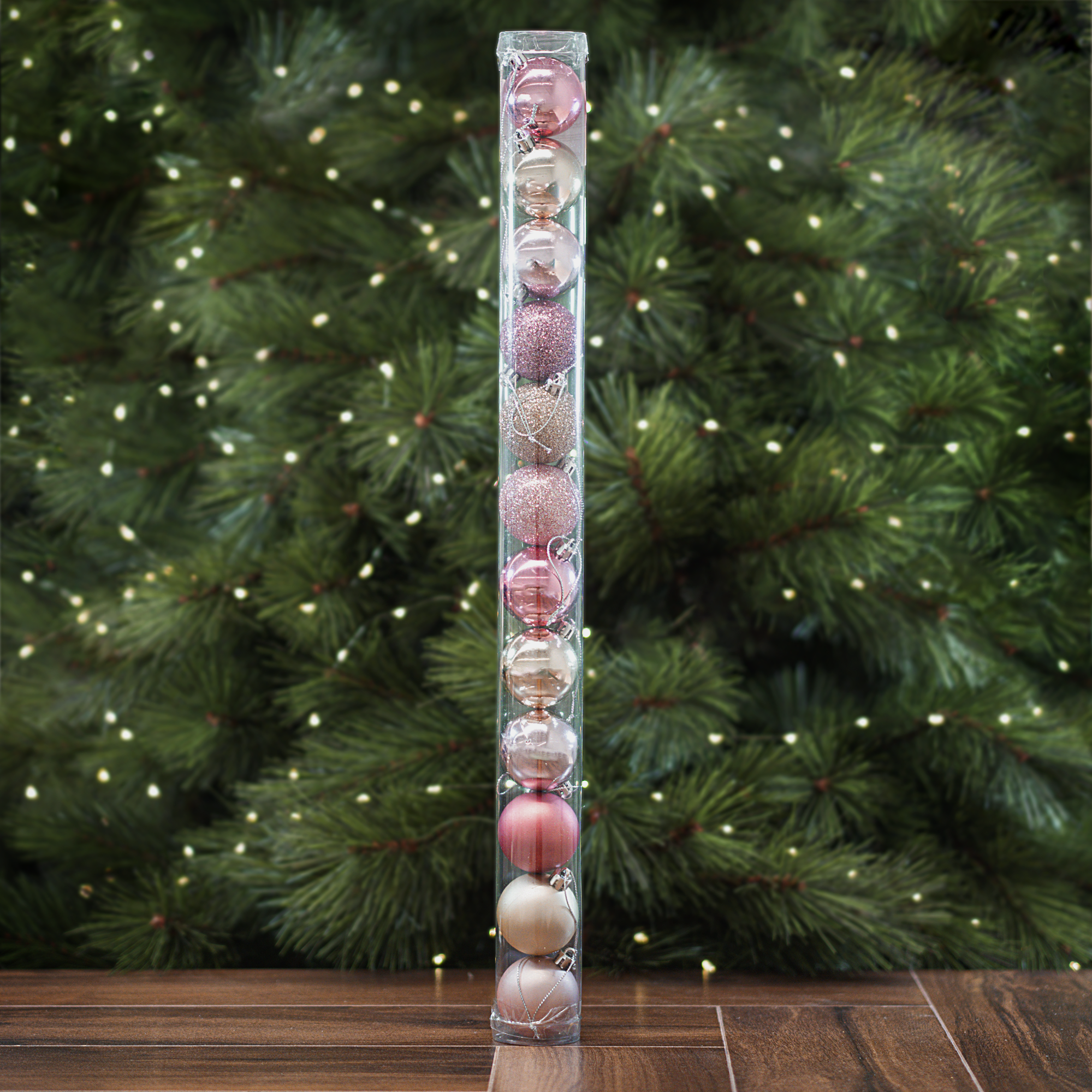 Изображение товара Набор елочных шаров Традиции 12 шт. розовые пластиковые диаметр 5 см