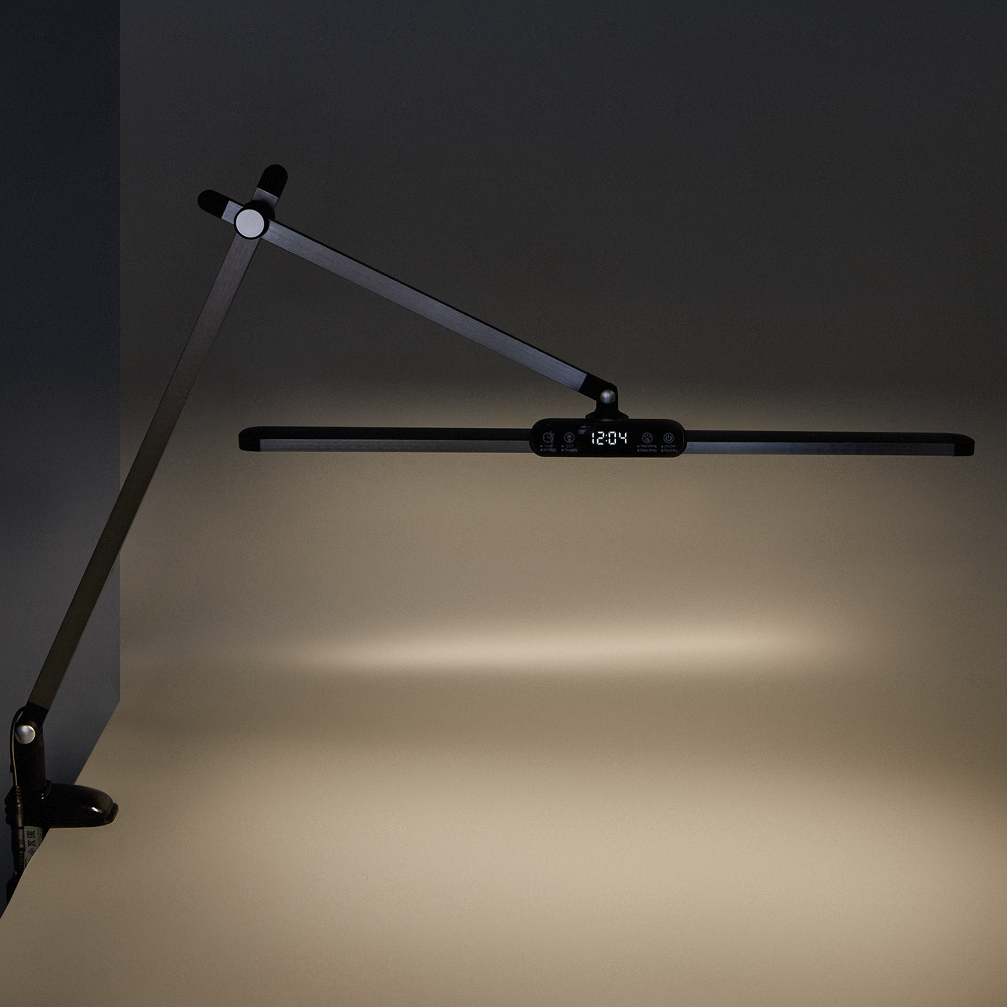 Изображение товара Настольная светодиодная лампа Camelion KD-877 C06 с регулировкой цвета и сенсорным управлением