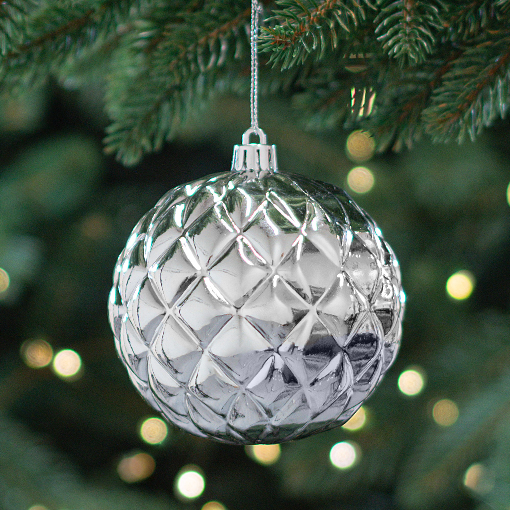 Изображение товара Елочный шар Форма диаметр 10 см серебристый новогоднее украшение