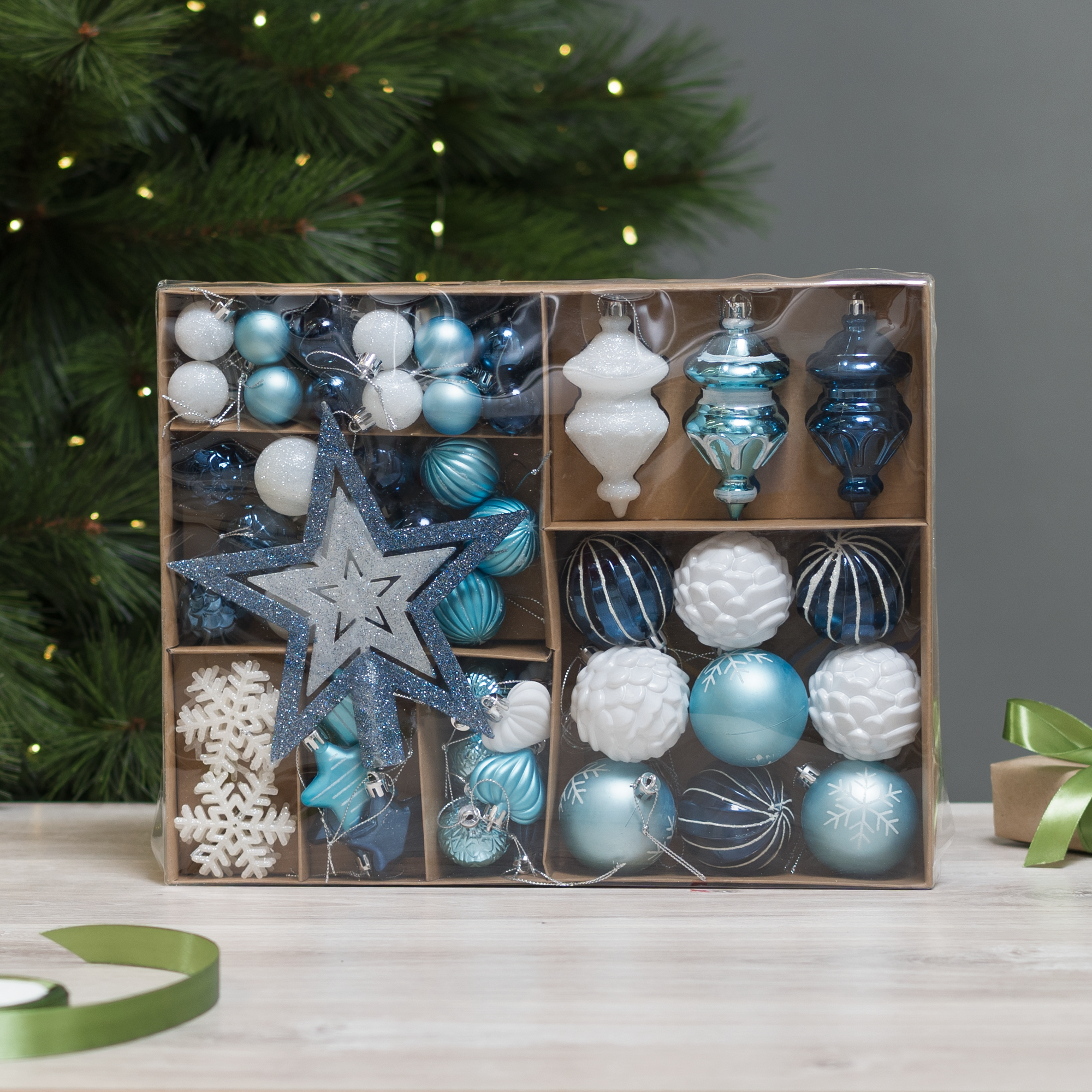 Изображение товара Набор шаров 70шт пластик белый/голубой