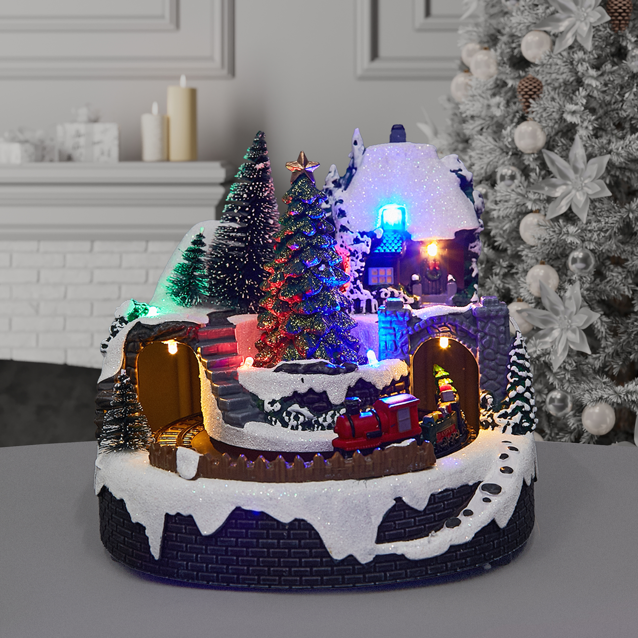 Изображение товара Композиция новогодняя светодиодная Поезд вокруг елки 19x19x18 см