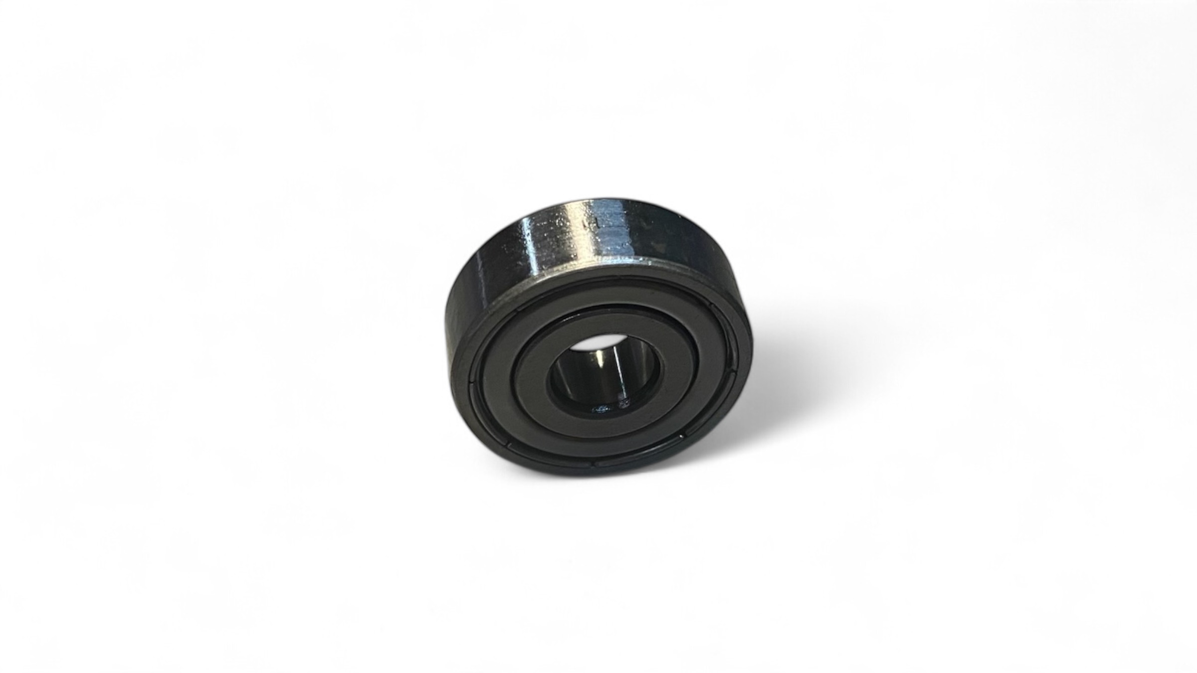 Изображение товара Подшипник SKF 607 2Z с защитными шайбами и высоким запасом прочности Изображение товара Подшипник SKF 607 2Z с защитными шайбами и высоким запасом прочности