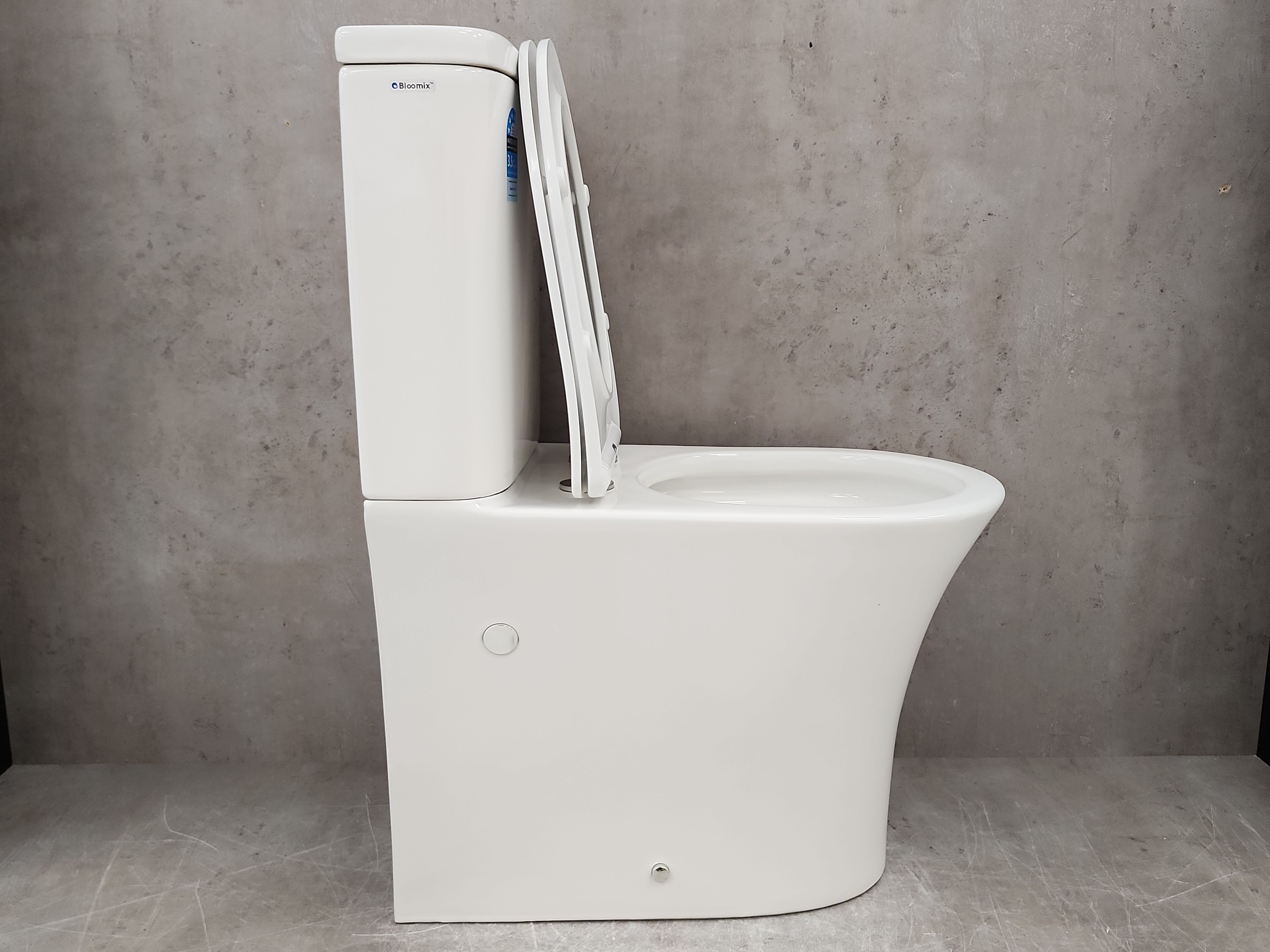 Изображение товара Унитаз-компакт Bloomix Logic 2.0 AD3066R/UF1 безободковый с двойным смывом