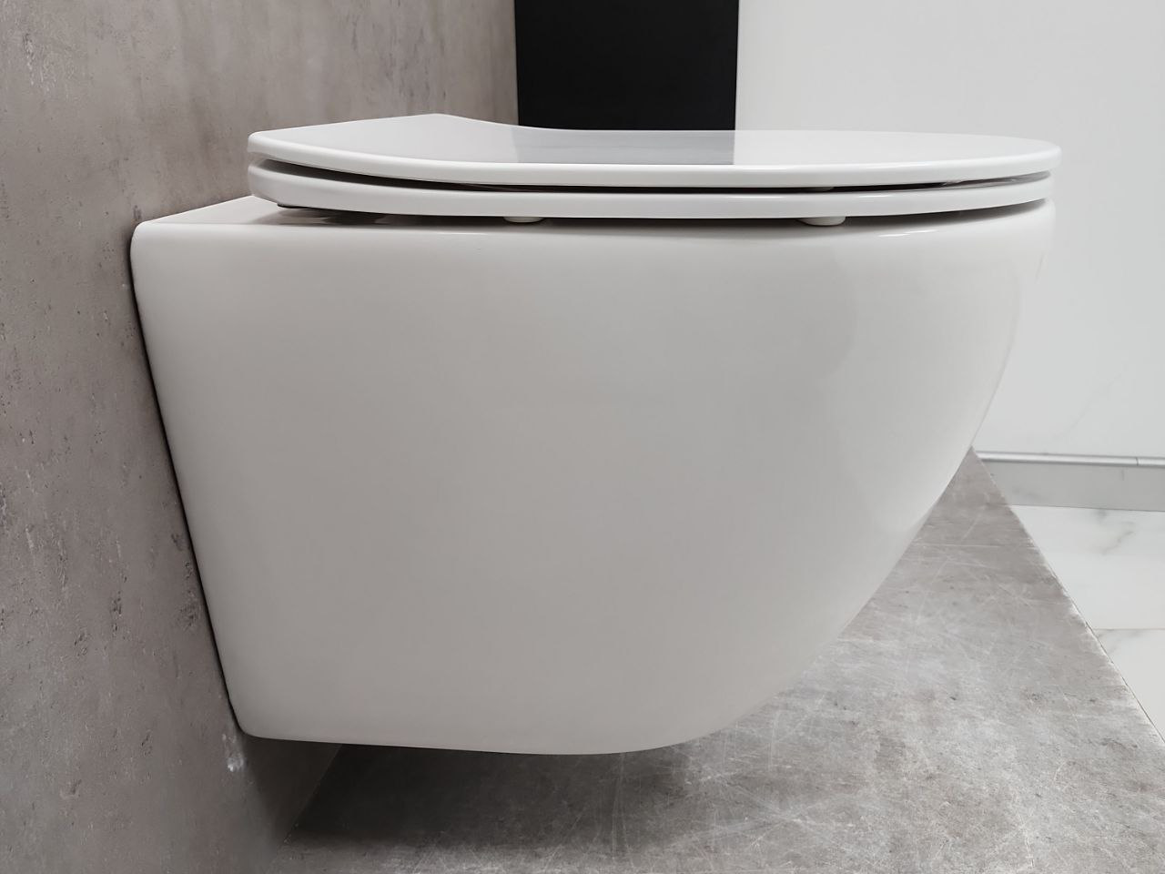 Изображение товара Унитаз подвесной безободковый Bloomix Trend 3.0 AD1203T/UF1 с сиденьем микролифт