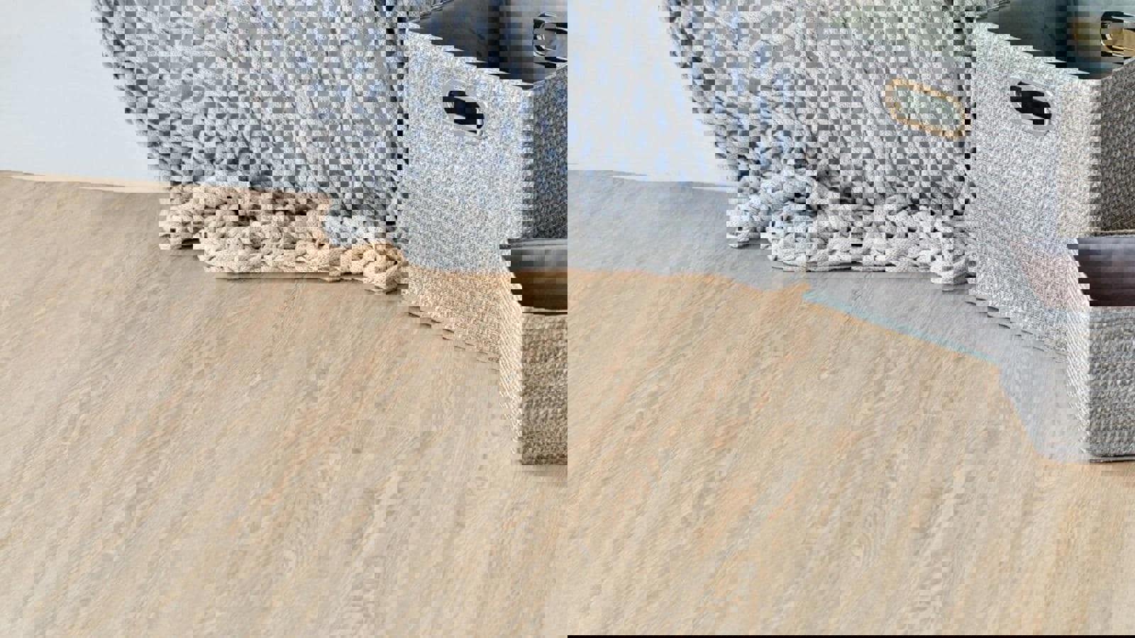 Изображение товара Кварцвиниловая SPC плитка Alpine Floor Classic Ясень Макао 43 класс 4мм