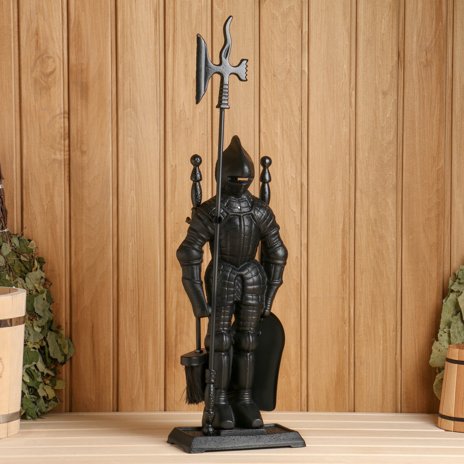 Изображение товара Набор принадлежностей для камина Simaland Рыцарь (кочерга совок щетка щипцы)