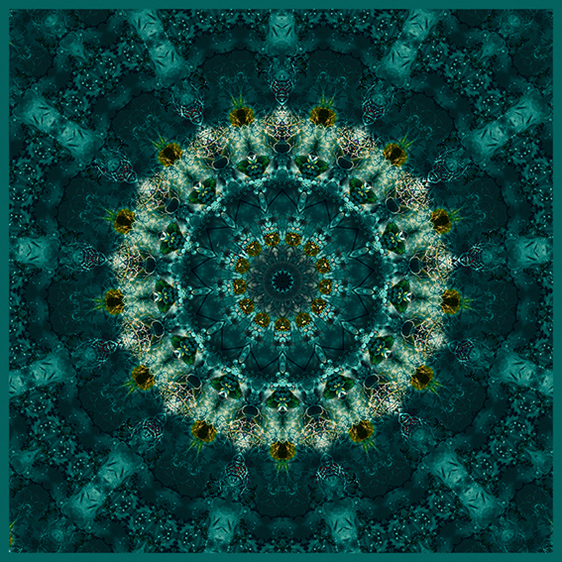 Изображение товара Авторская деревянная плитка YanChen&Co Studio коллекция №13 100x100x8мм 0.12м² берёза 2/2 цвет малахит 12шт