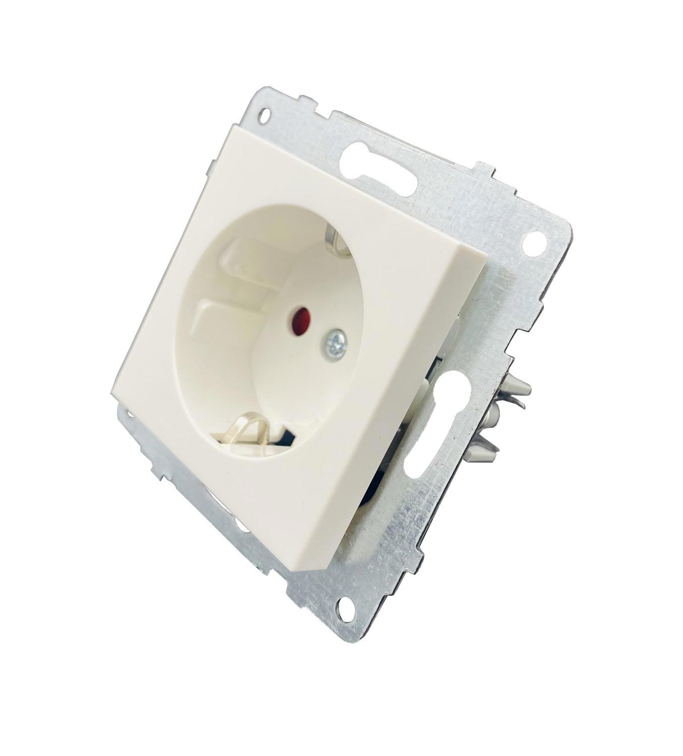 Изображение товара Розетка встраиваемая Ovivo Loft M+K 600-000301-218 белая с заземлением