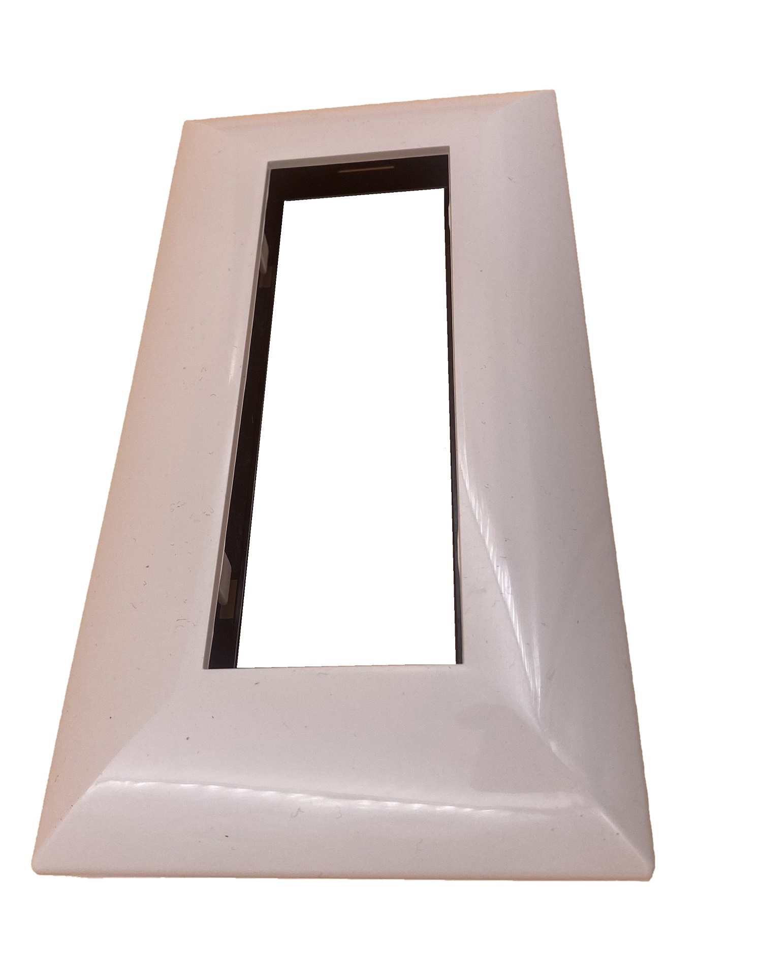 Изображение товара Набор рамки розетки Mutlusan Electric 3 поста белый для кабель канала 45х45 мм