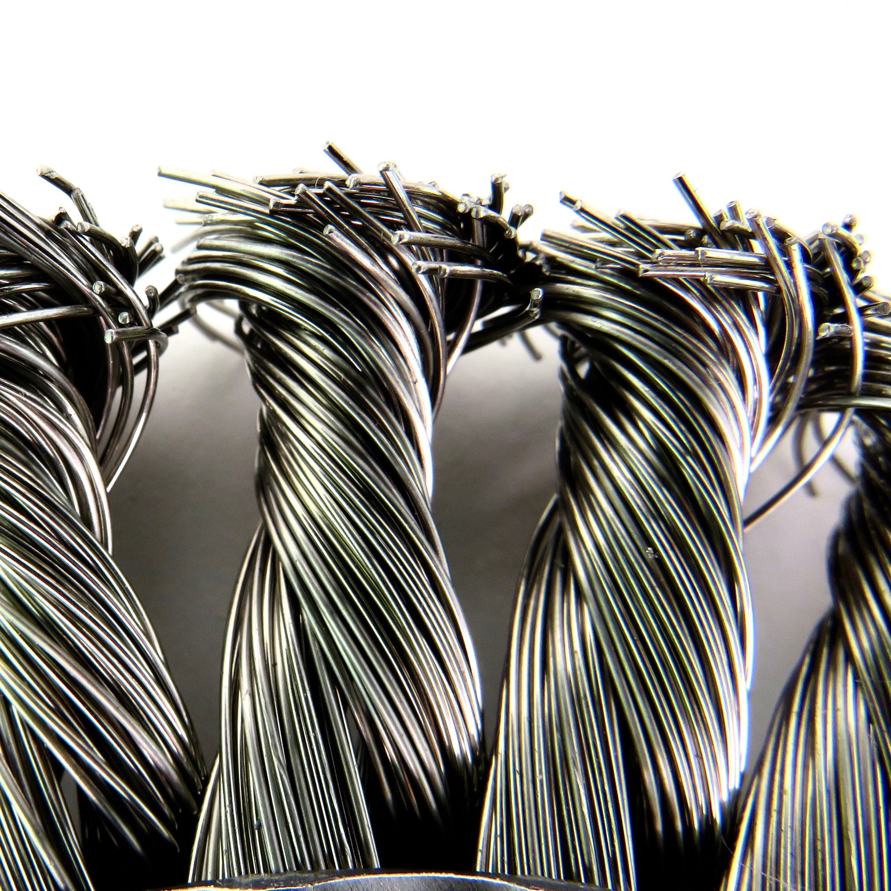 Изображение товара Щетка дисковая для УШМ Eurobrush 13-019 175 мм, стальная проволока