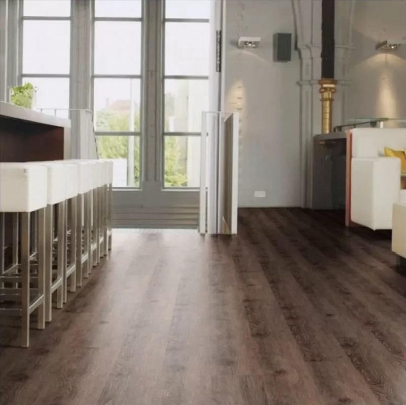 Изображение товара Ламинат Luxury Royal Wood Дуб Верона 34 класс 8 мм с фаской высший дизайн