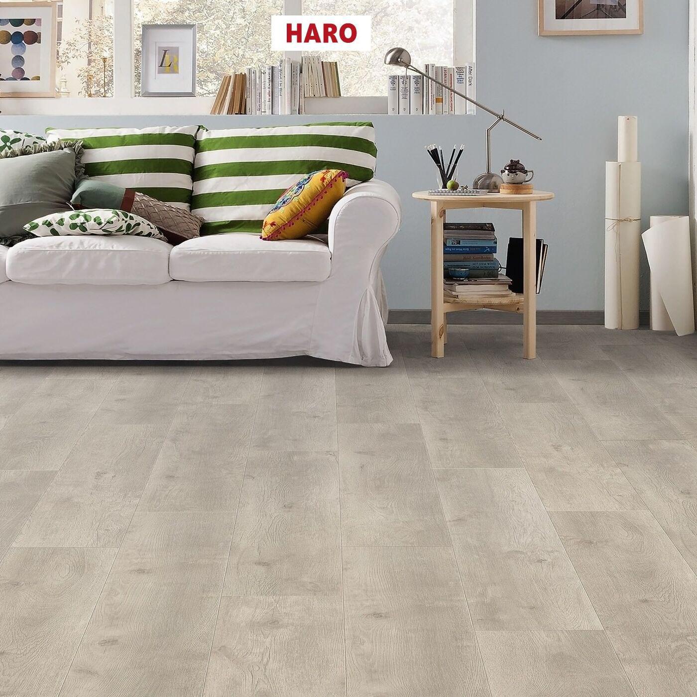 Изображение товара Ламинат Haro Дуб Бергамо Серебряно-Серый 8 мм 32 класс фаска 4V 2.49 м2 Германия