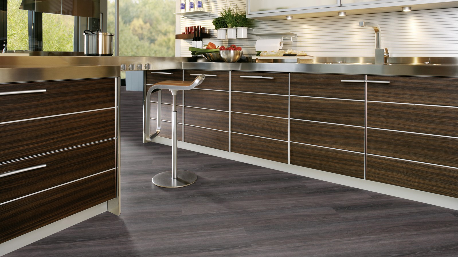 Изображение товара ПВХ плитка Wineo Wood Miracle Oak Dry 31 класс толщина 9 мм 3.89 м²