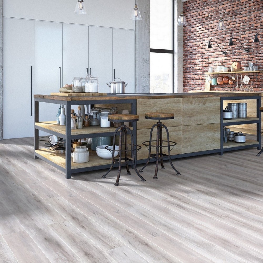 Изображение товара Ламинат Classen Freedom 32 класс 10 мм с фаской светло-серый