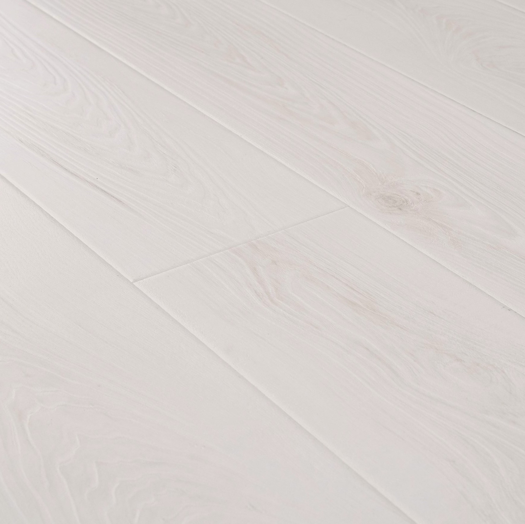 Изображение товара Ламинат Lamiwood Дуб Регги 34 класс 8 мм с фаской 1.91 м² для дома и офиса