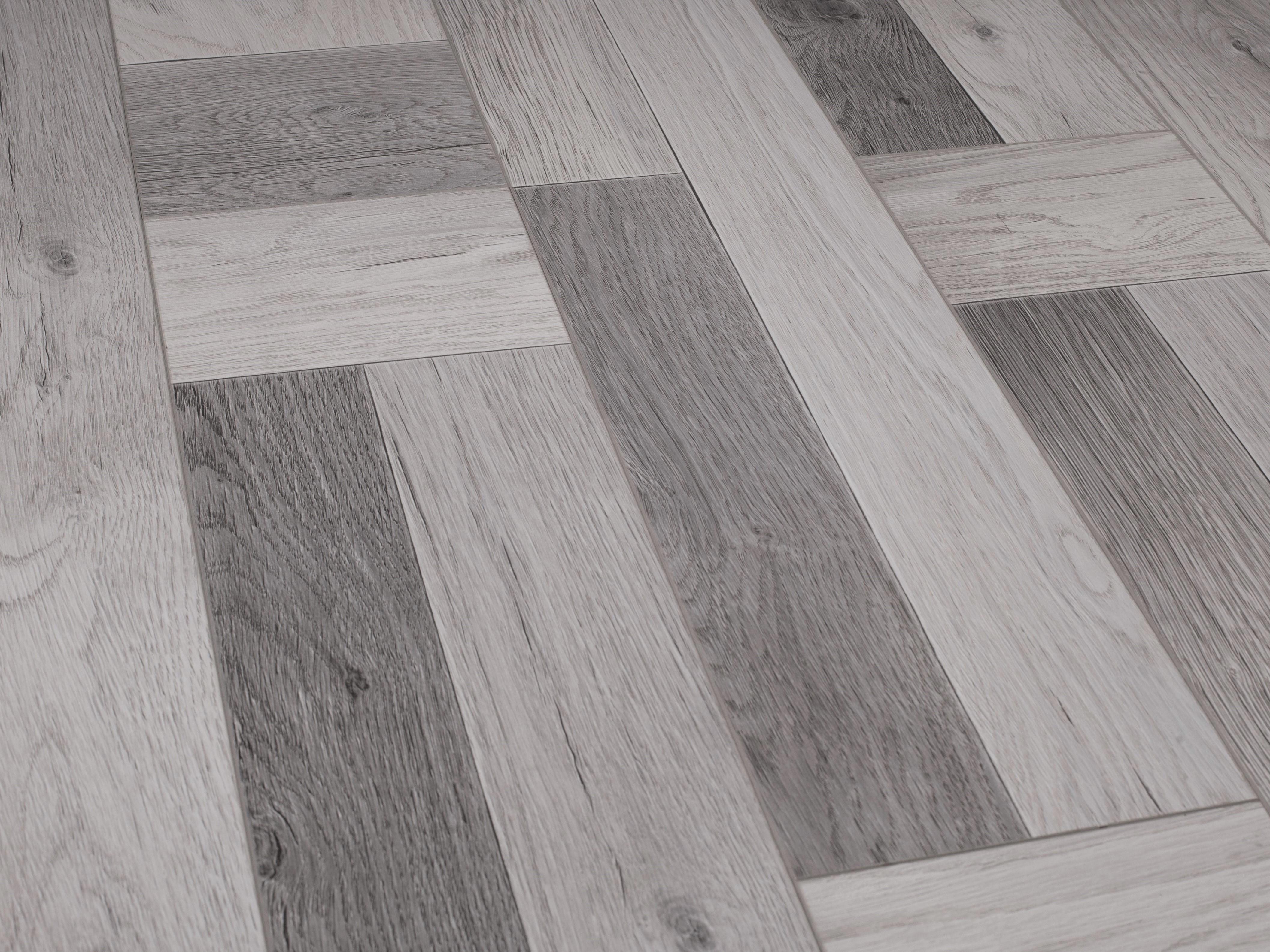 Изображение товара Ламинат Lamiwood Дуб Лофт 34 класс 12 мм с фаской 1.66 м² влагостойкий