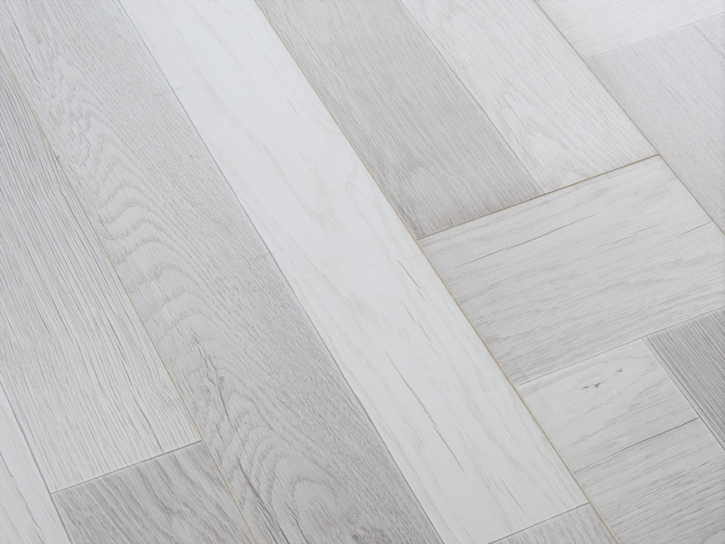 Изображение товара Ламинат Lamiwood Дуб Фьюжн 34 класс толщина 12 мм с фаской 1.66 м²