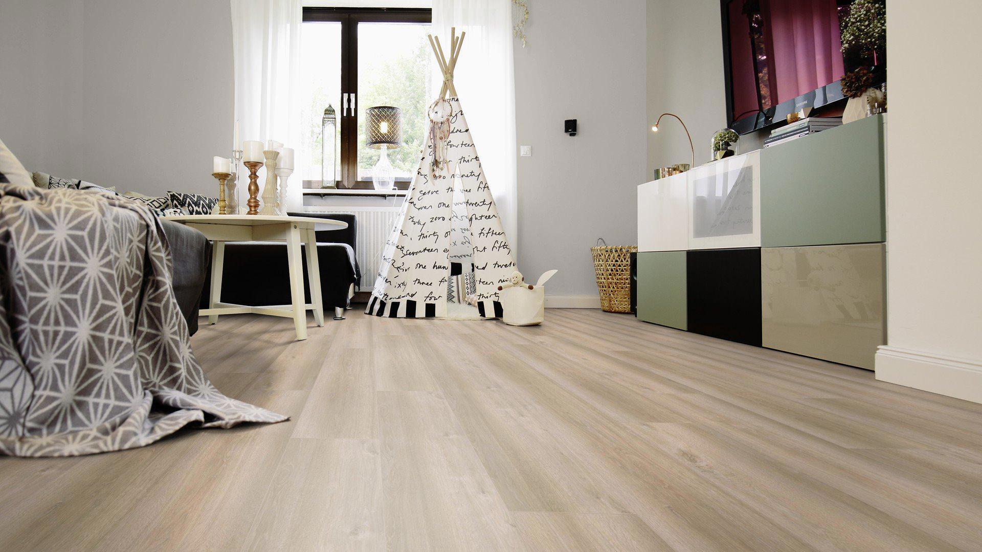 Изображение товара Полиуретановая плитка Wineo wood Cheer for Lisa класс 43 толщина 5 мм 2.22 м²