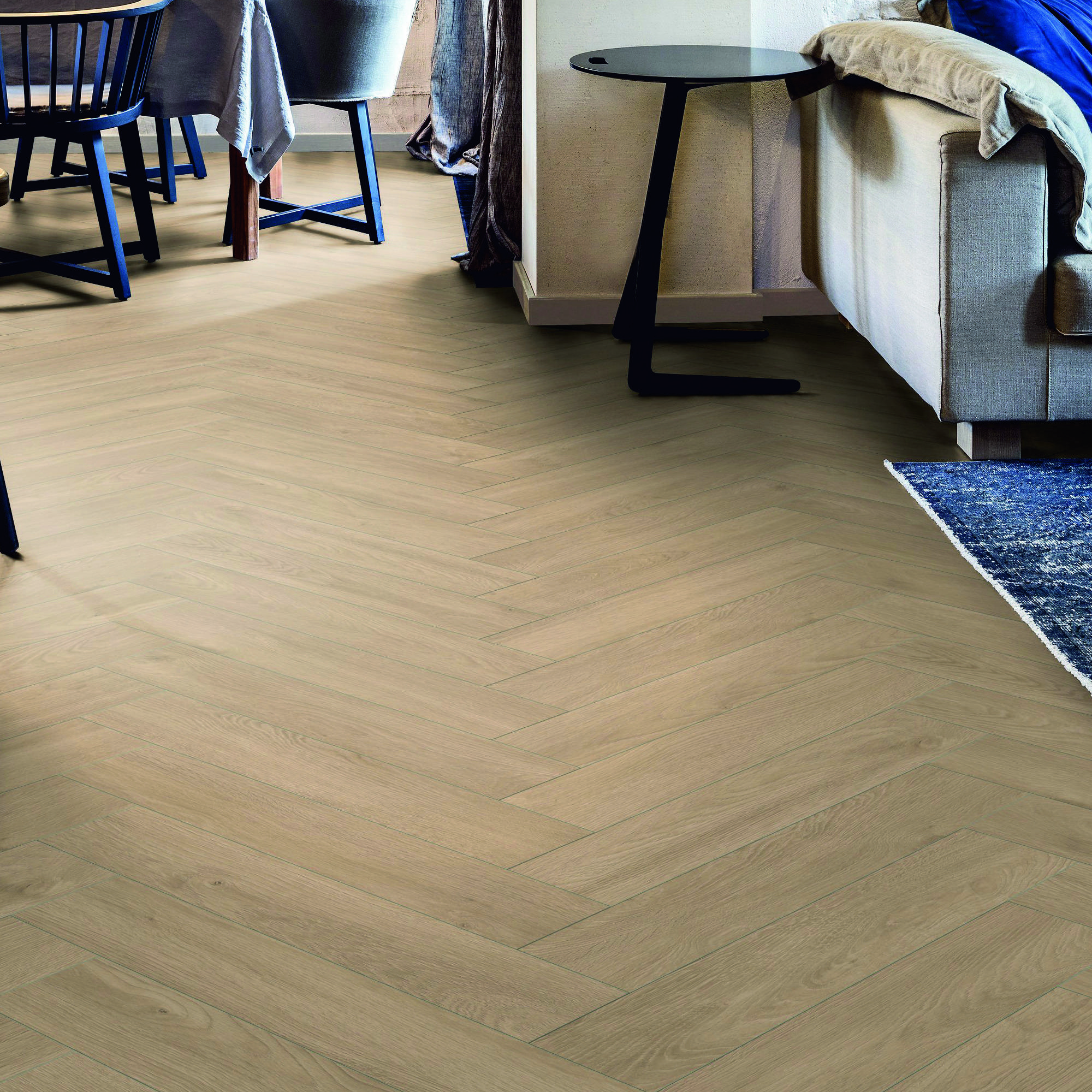 Изображение товара Ламинированное половое покрытие Herringbone Edition дуб апартаментный 10 мм 33 класс