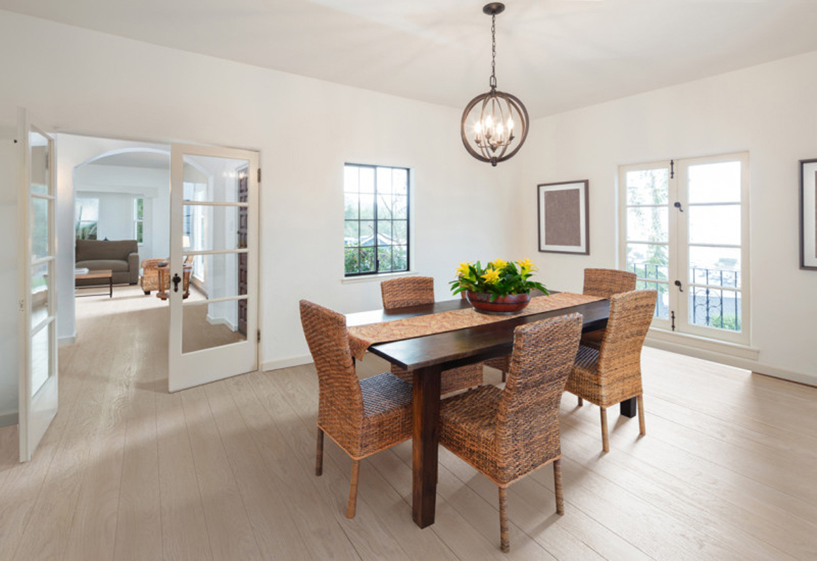 Изображение товара Ламинат Classen Vogue WR Дуб Далтон 10 мм 33 класс фаска бежевый 1.65 м²