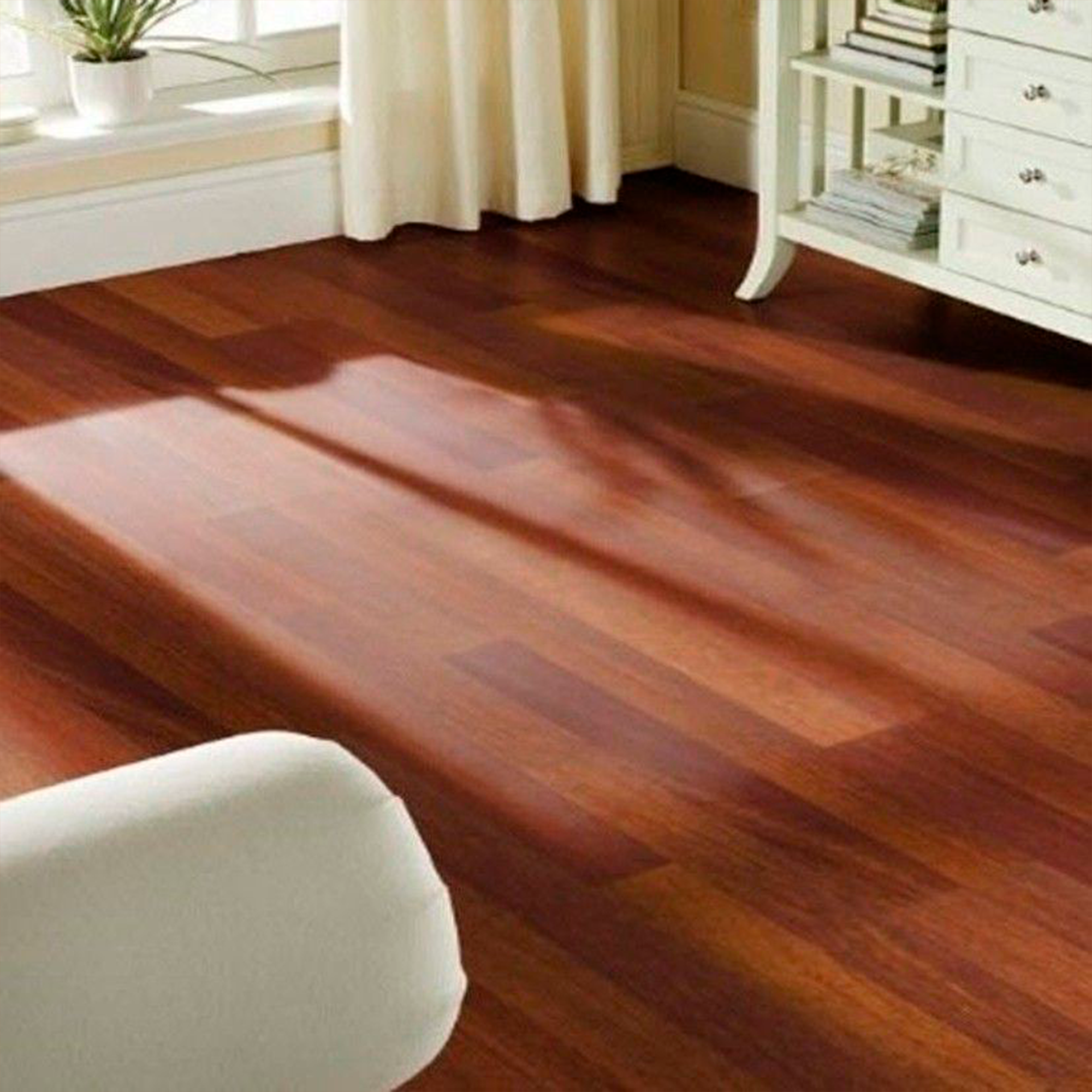 Изображение товара Ламинат Kronospan Kronofix Classic Афцелия Малайская 31 класс толщина 7 мм 2.47 м²