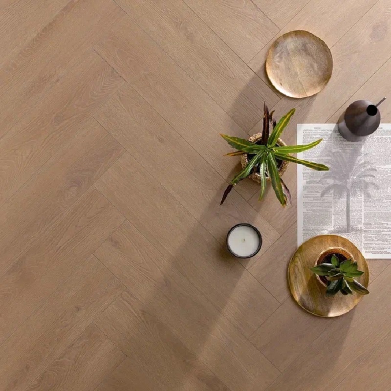 Изображение товара Ламинат Alsafloor Herringbone X Lock Kraft Oak Елка 33 класс толщина 8 мм с фаской 1.84 м²