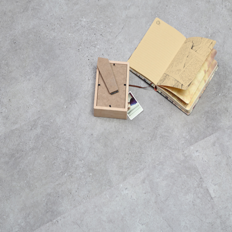 Изображение товара LVT плитка Vertigo Trend Stone&Design Concrete Light Grey 43 класс влагостойкая дизайн камень