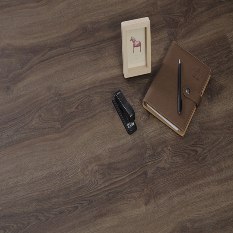 Изображение товара LVT плитка Vertigo Trend Wood Dark Stained Oak 43 класс влагостойкая для коммерческих помещений