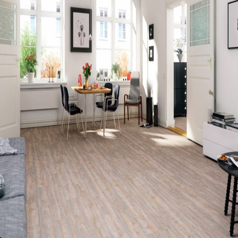 Изображение товара Ламинат VivaFloor Хьюстон стандарт 8 мм 32 класс фаски 4 2.097 м²