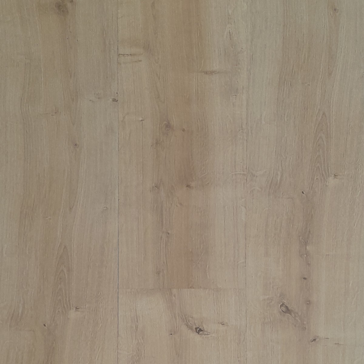 Изображение товара Ламинат Titanium Дуб Тандил 33 класс 8 мм без фаски влагостойкий и совместимый с теплым полом