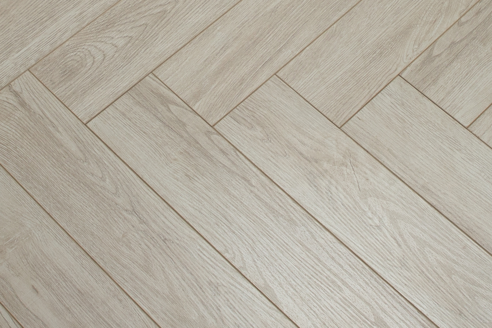 Изображение товара Ламинат Kronparket Herringbone Дуб Эшфорд 34 класс 12 мм