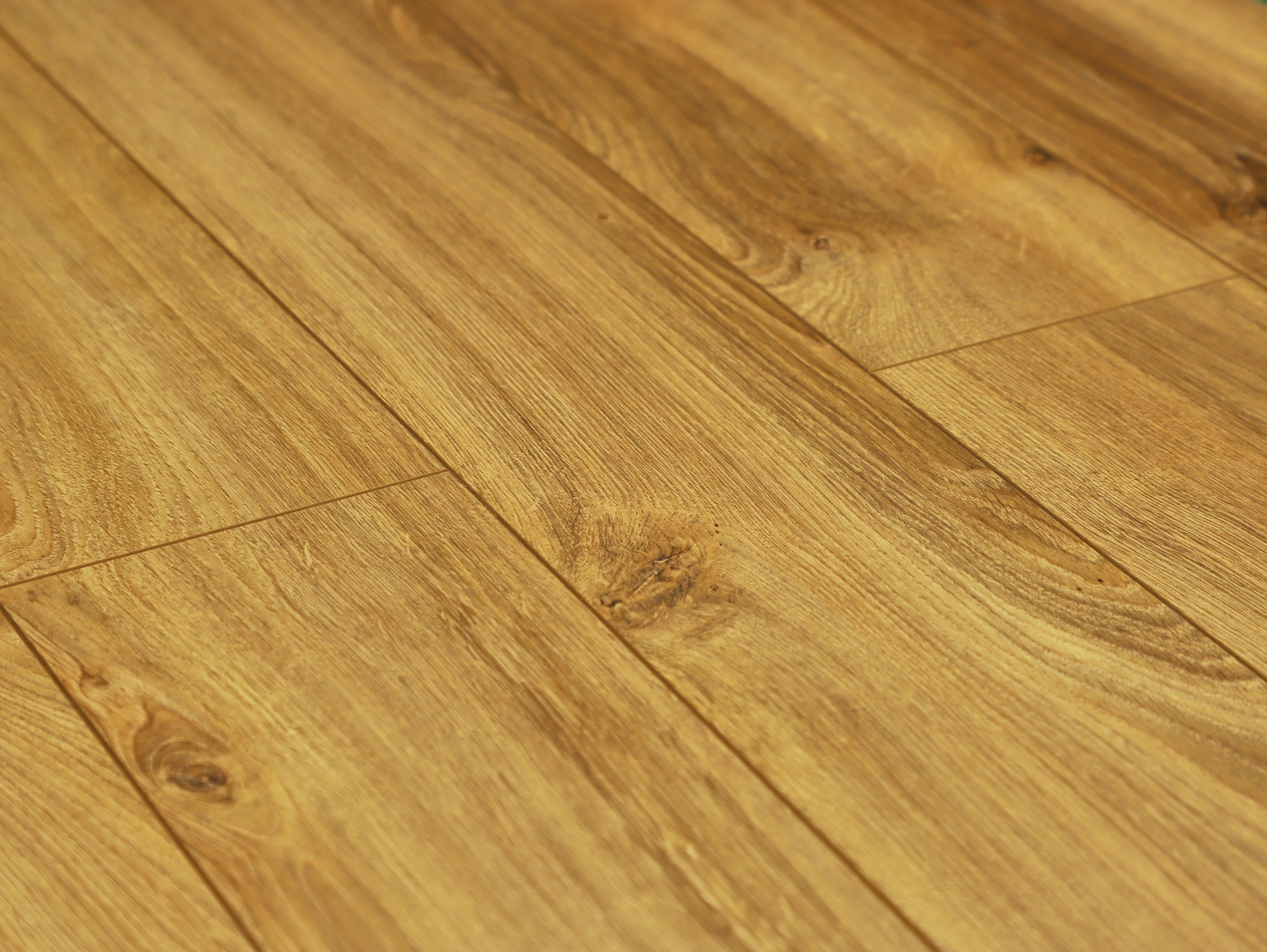 Изображение товара Ламинат Kronopol Parfe Floor Narrow Дуб Ментон 33 класс 8 мм фаска 4 стороны