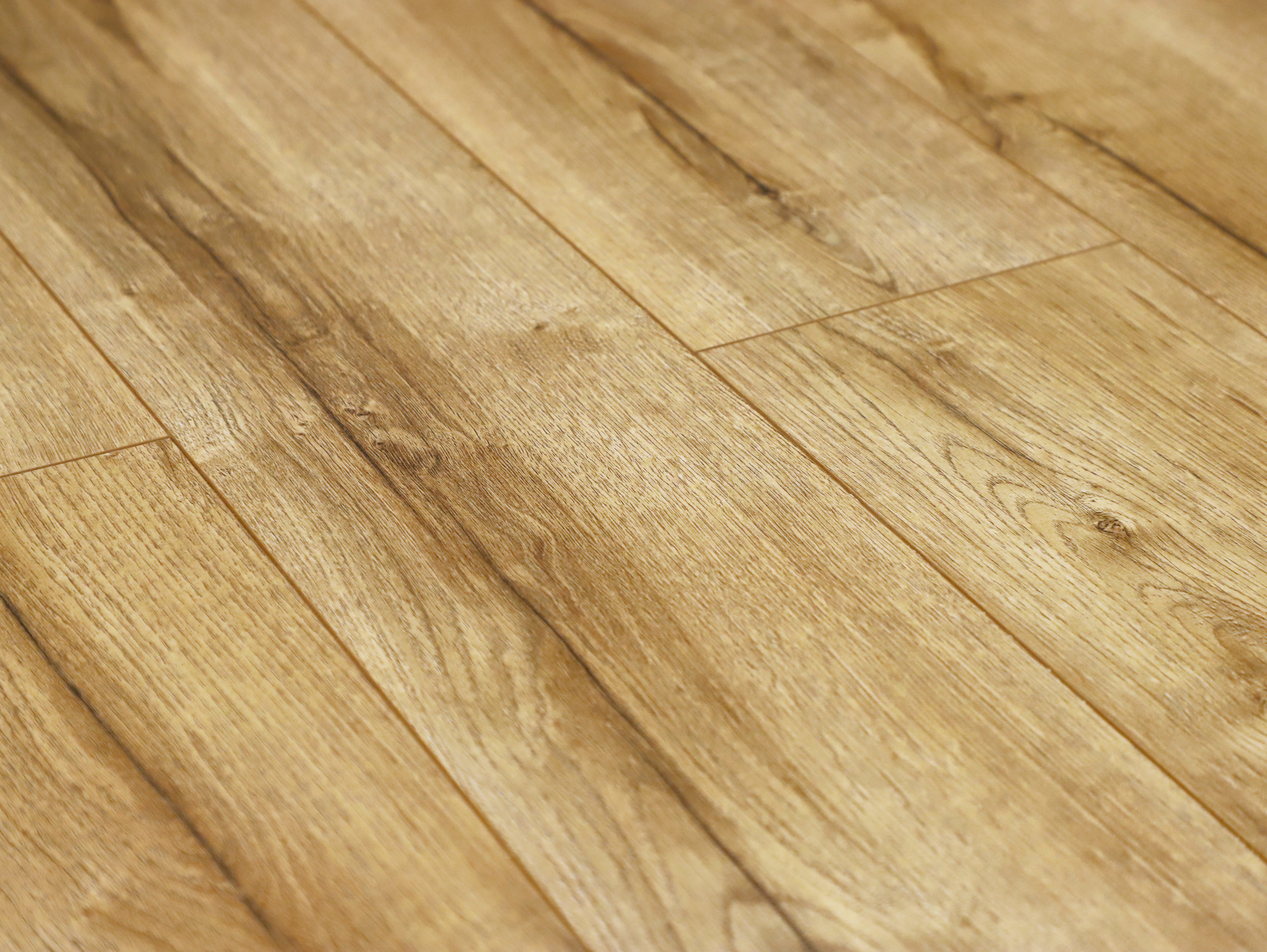 Изображение товара Ламинат Kronopol Modern Strong Дуб Дортмунд 33 класс влагостойкий, 8 мм, фаска 4, 2.4 м²