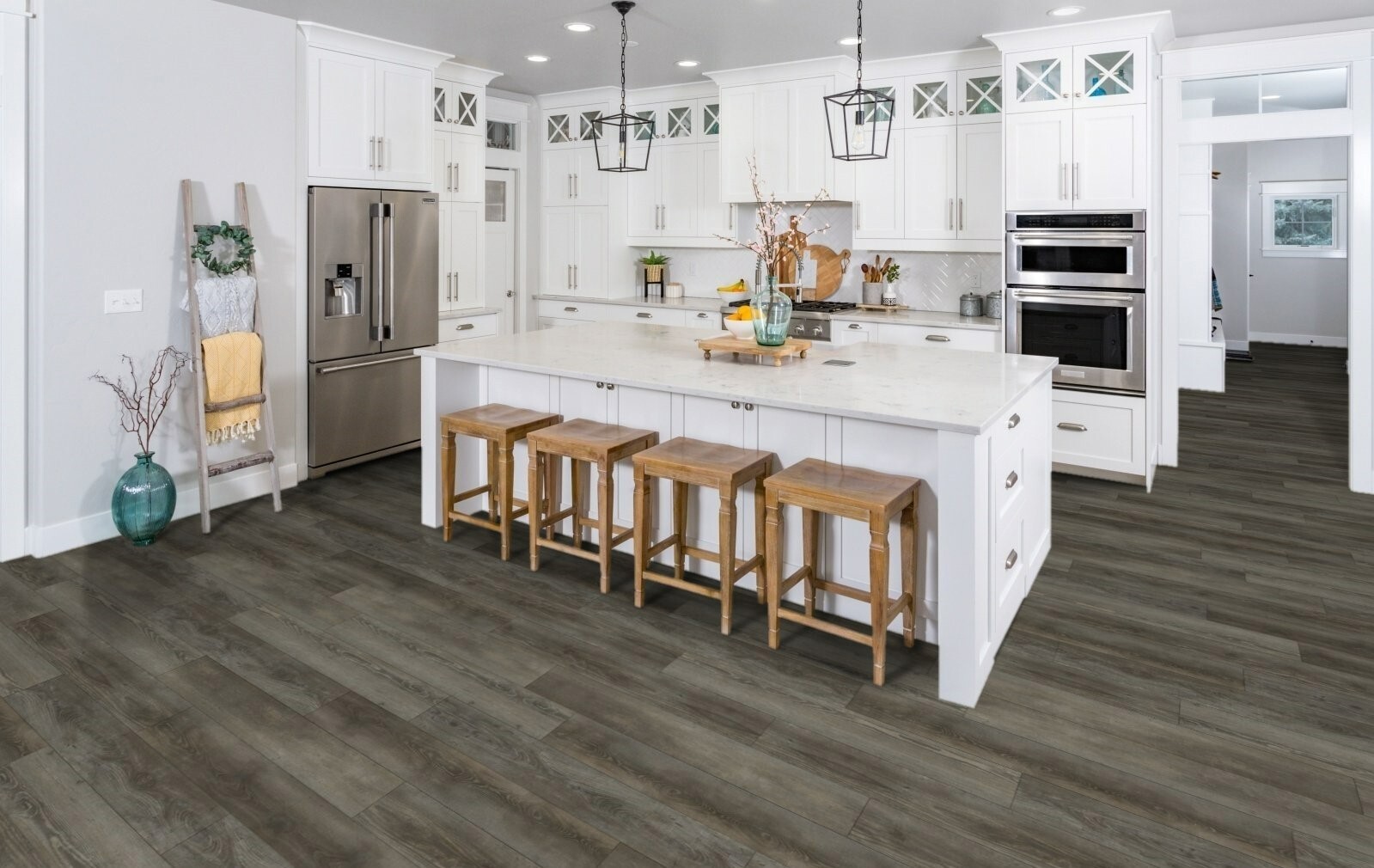 Изображение товара Кварц-виниловая плитка FirmFit Discovery EW-2754 Казбек 34 класс