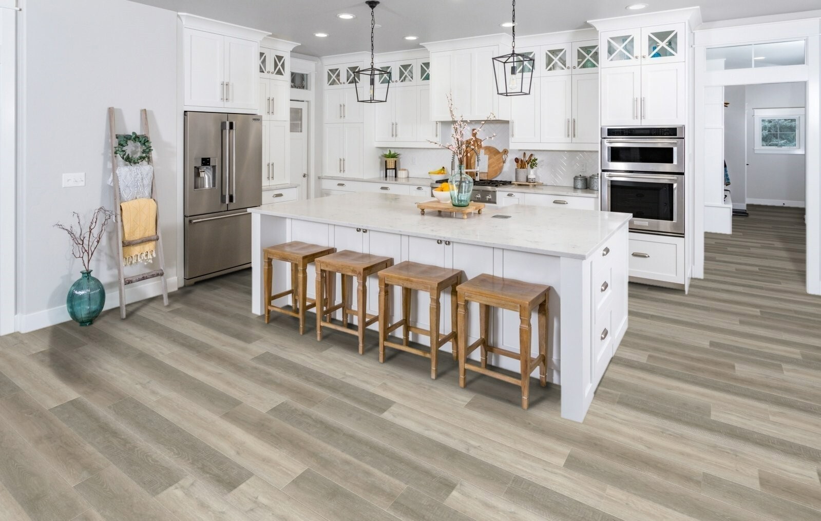 Изображение товара Кварц-виниловая плитка SPC FirmFit Discovery EW-2400 Алтай 5 мм 2.42 м²