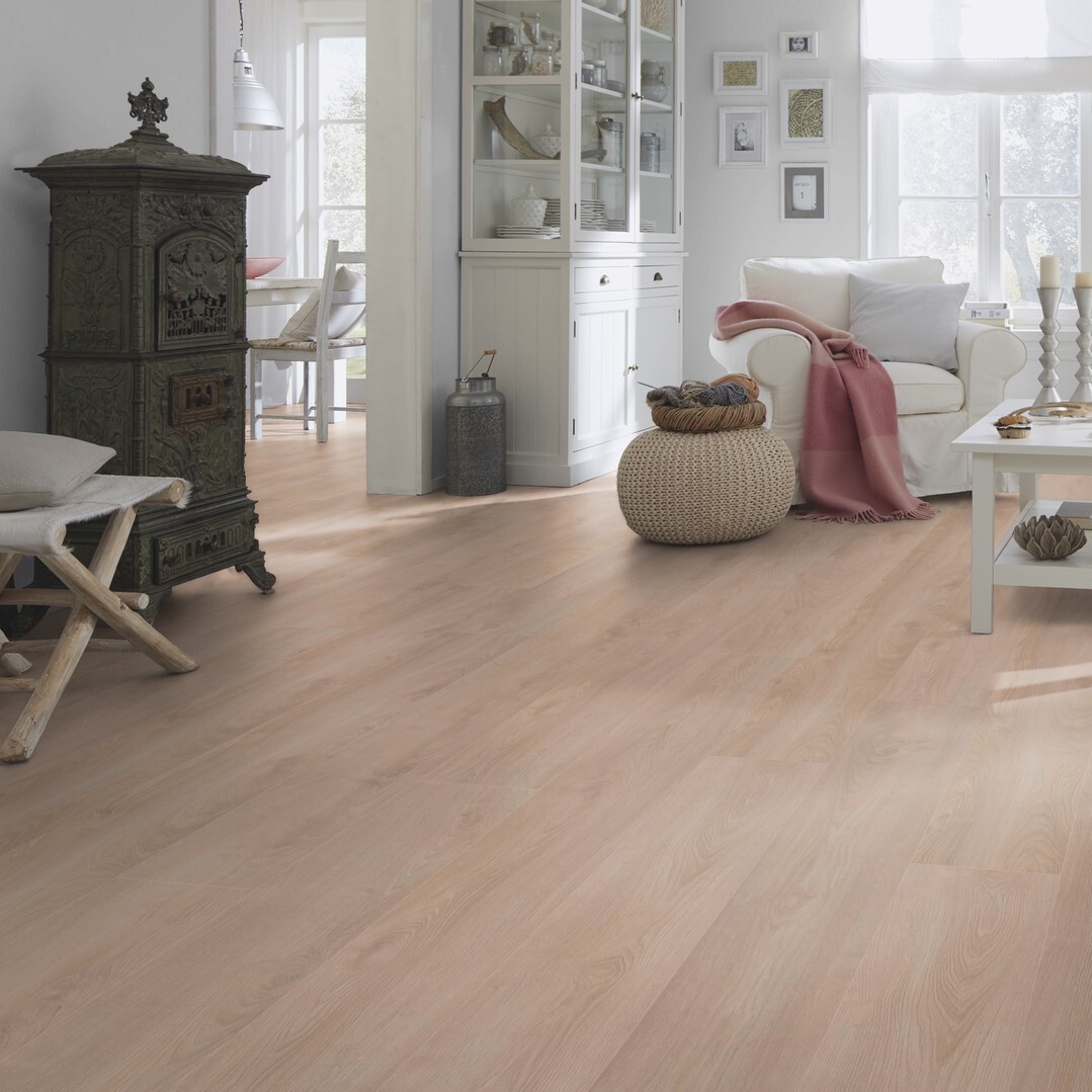 Изображение товара Ламинат Wineo 700 wood XXL V4 Дуб Финский Бежевый 33 класс толщина 10 мм с фаской 1.80 м², цена за упаковку
