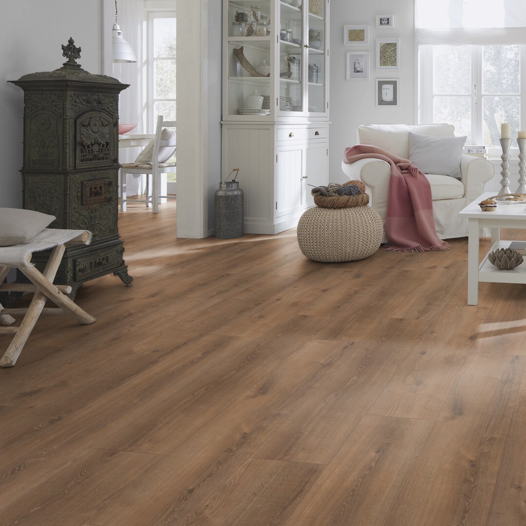 Изображение товара Крупный толстый ламинат Wineo 500 wood L V4 Дуб Осло Коричневый 8 мм 32 класс
