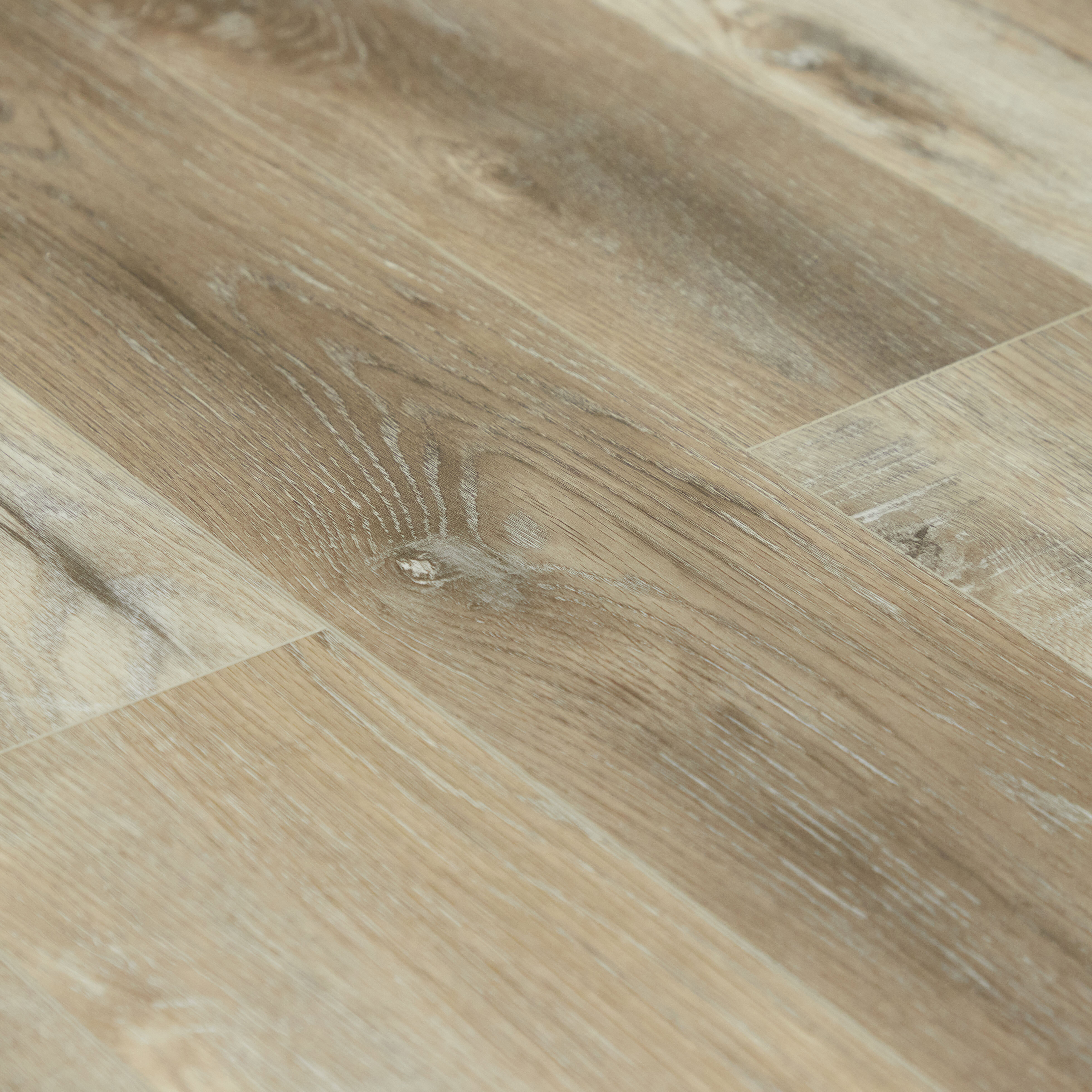 Изображение товара SPC плитка Betta Suite Дуб Ботафого 42 класс толщина 4 мм 1.842 м², цена за упаковку