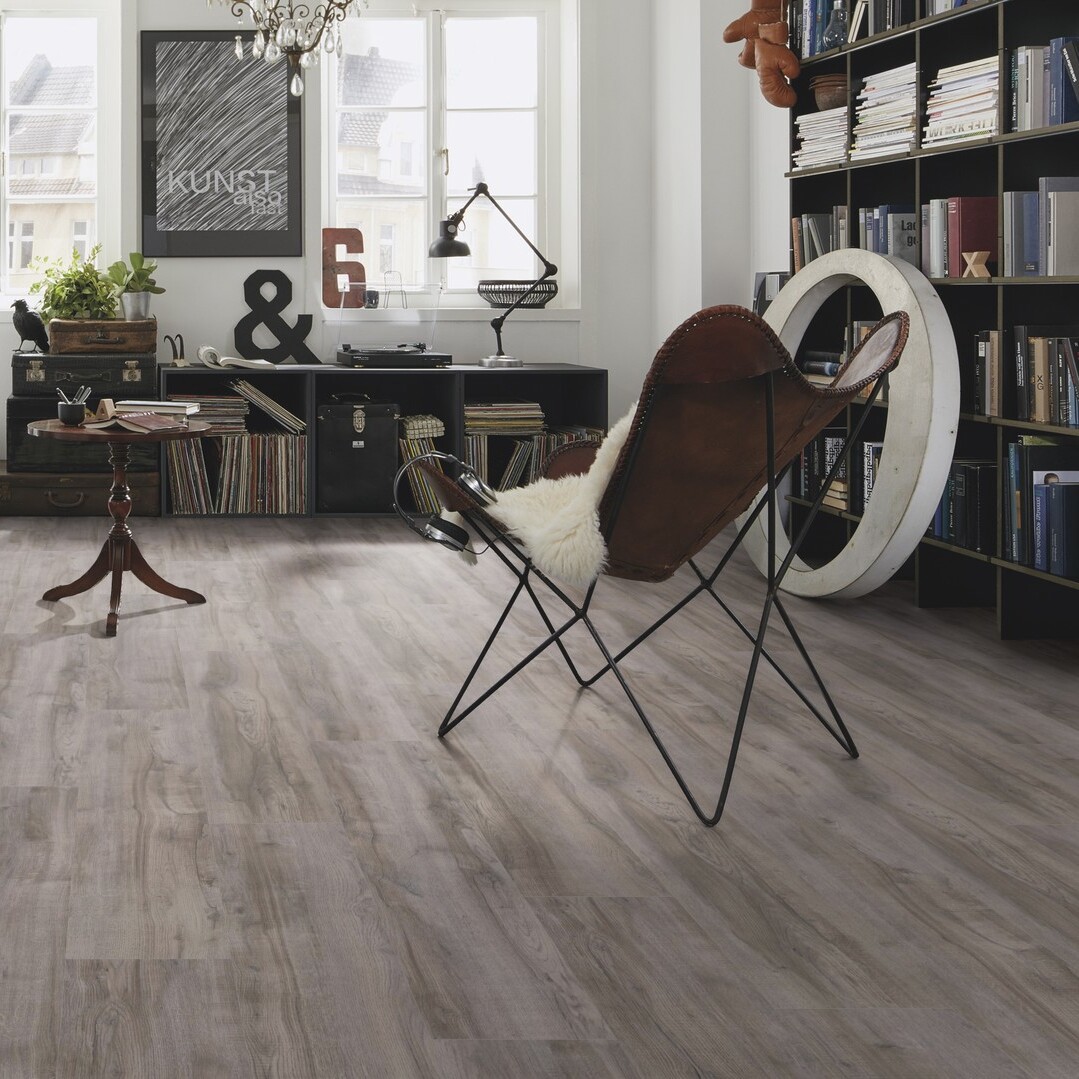 Изображение товара Ламинат Wineo Wood L V4 32класс толщина 8мм с фаской 2.69м² серый